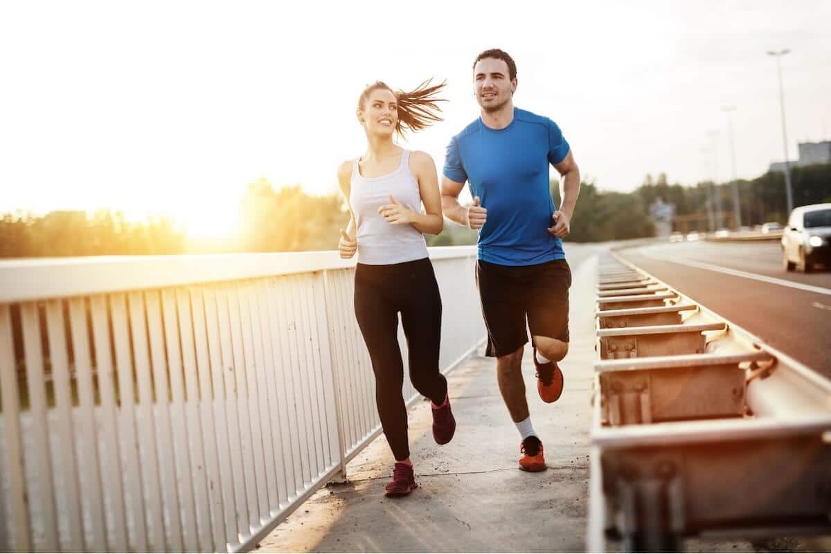 Leucine vs isoleucine: couple running outdoors